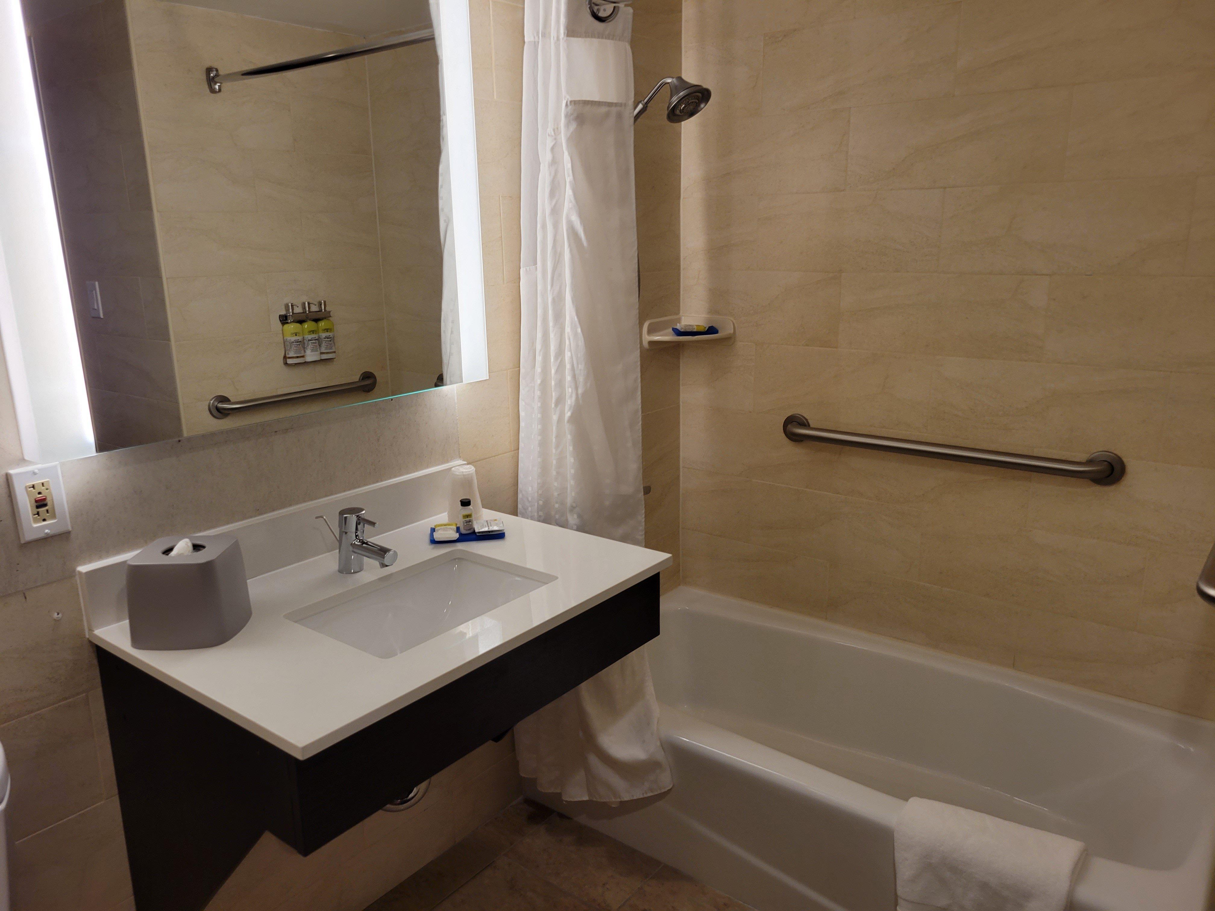 Hotel Express Maspeth By Ihg Nueva York