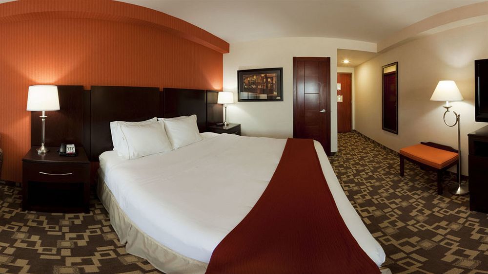 Express Maspeth By Ihg Hotel Nueva York