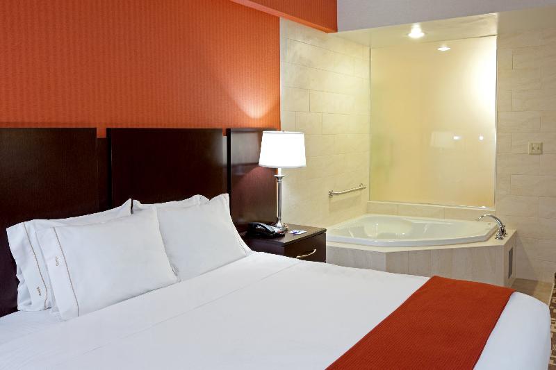 Express Maspeth By Ihg Nueva York